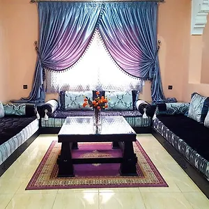 https://villa-annakhil.marrakeshhotelsmorocco.com